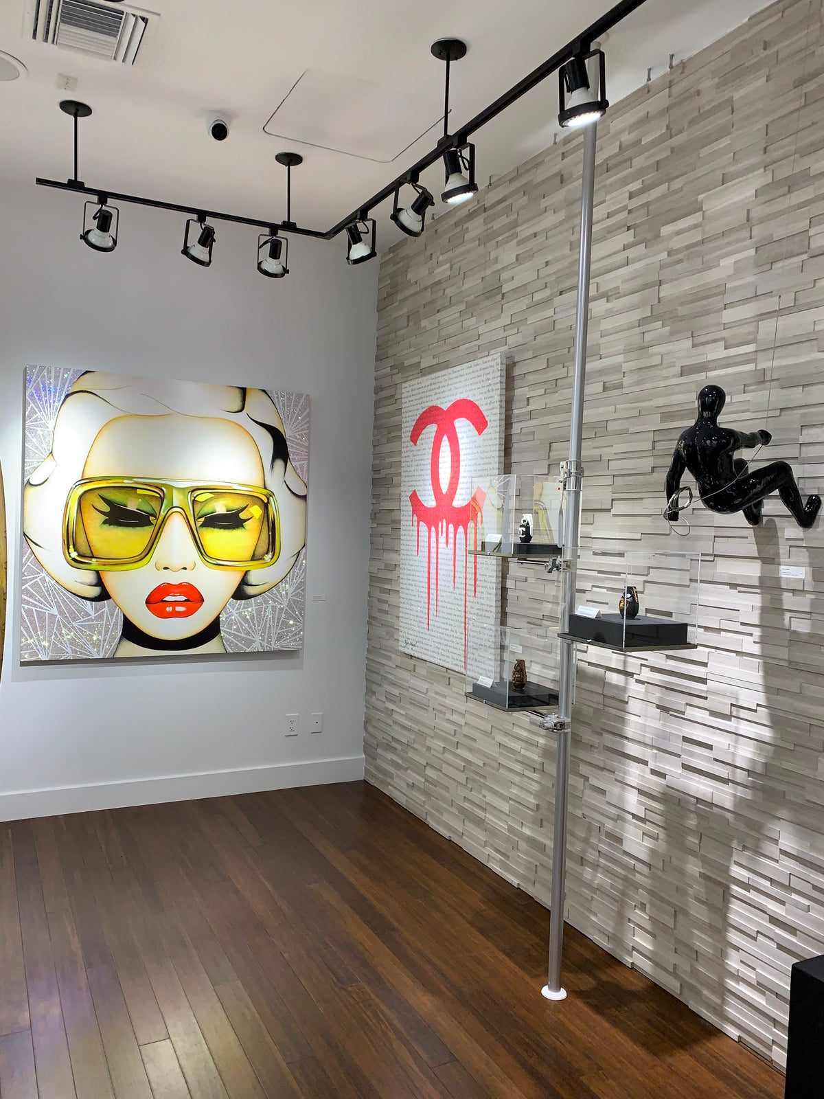 Effusion Gallery